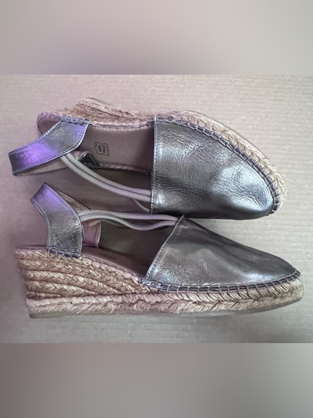41 AZURA espadrille wedge shoes metallic leather dark gold bronze slip-on